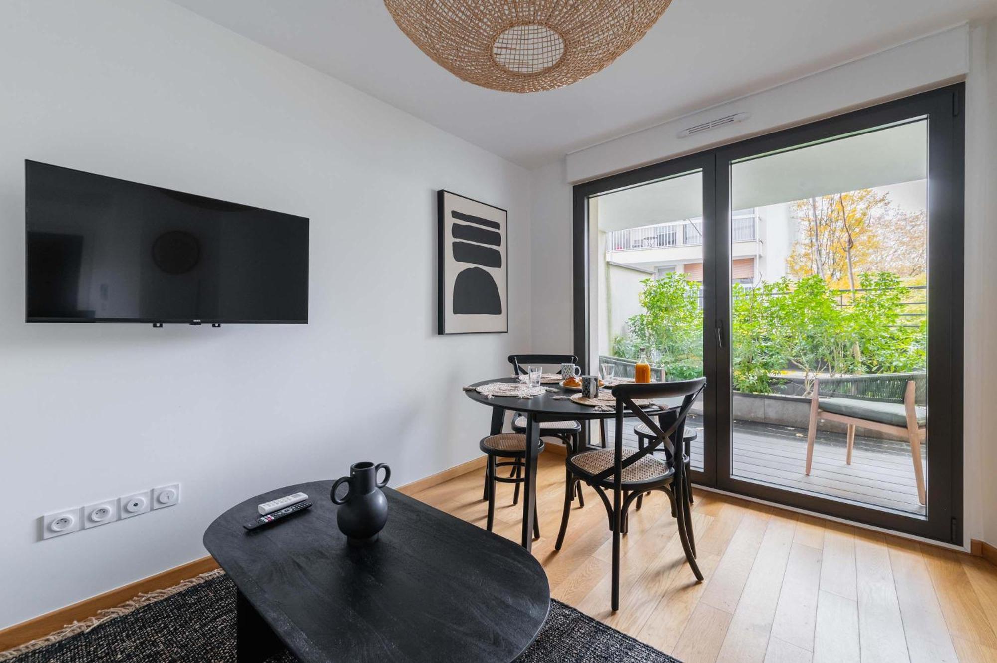 Appartement Lumineux Avec Terrasse Courbevoie - 4P - Flat-Guest Zewnętrze zdjęcie
